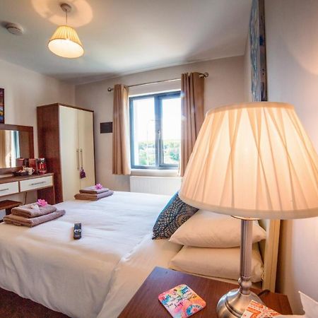 Taim Lodge Westport Eksteriør bilde