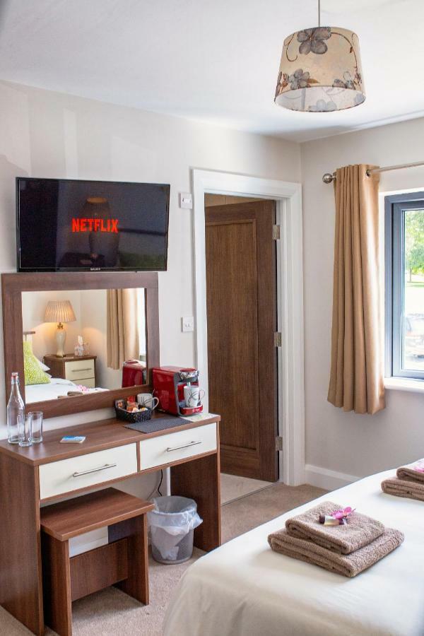 Taim Lodge Westport Eksteriør bilde